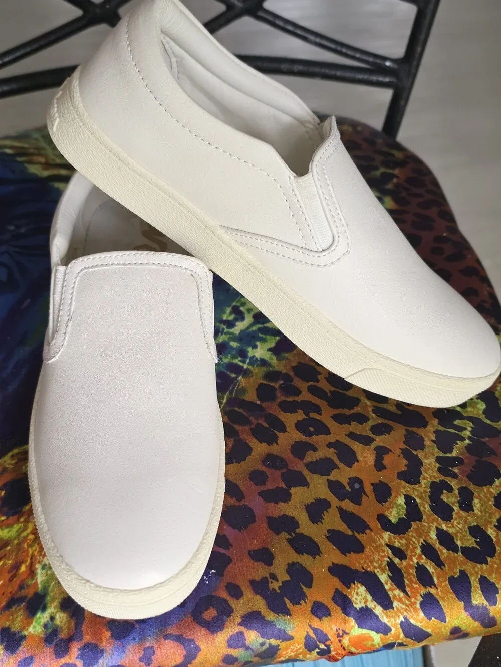 Sam Edelman White Leather Slip-On Sneakers With Very Soft Sole